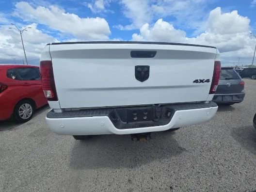 Used 2018 RAM 2500 Laramie w/ Sport Appearance Group image 3