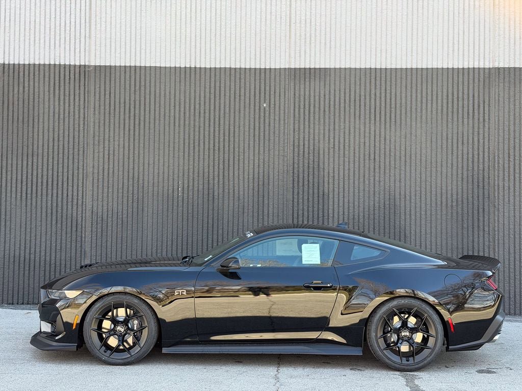 New 2026 Ford Mustang GT Premium w/ GT Performance Package RWD image 4