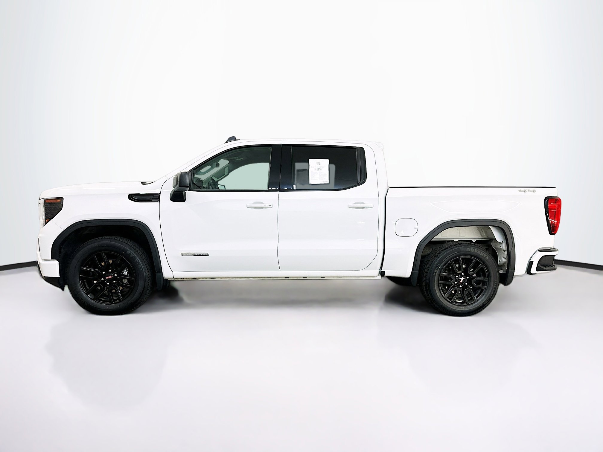 Used 2024 GMC Sierra 1500 Elevation image 4