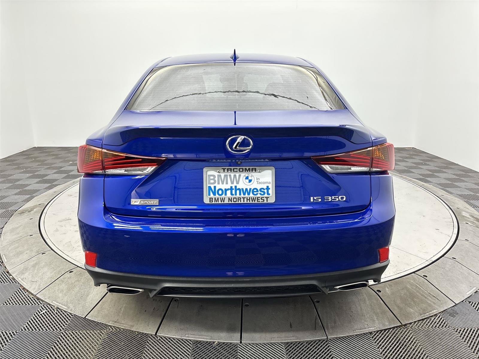 Used 2020 Lexus IS 350 F Sport w/ F Sport Package RWD image 15