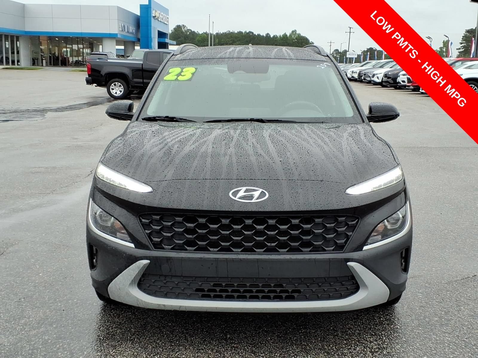 Used 2023 Hyundai Kona SEL AWD/4WD image 8