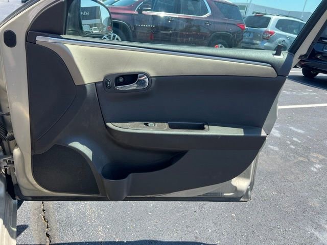 Used 2012 Chevrolet Malibu LS FWD image 25