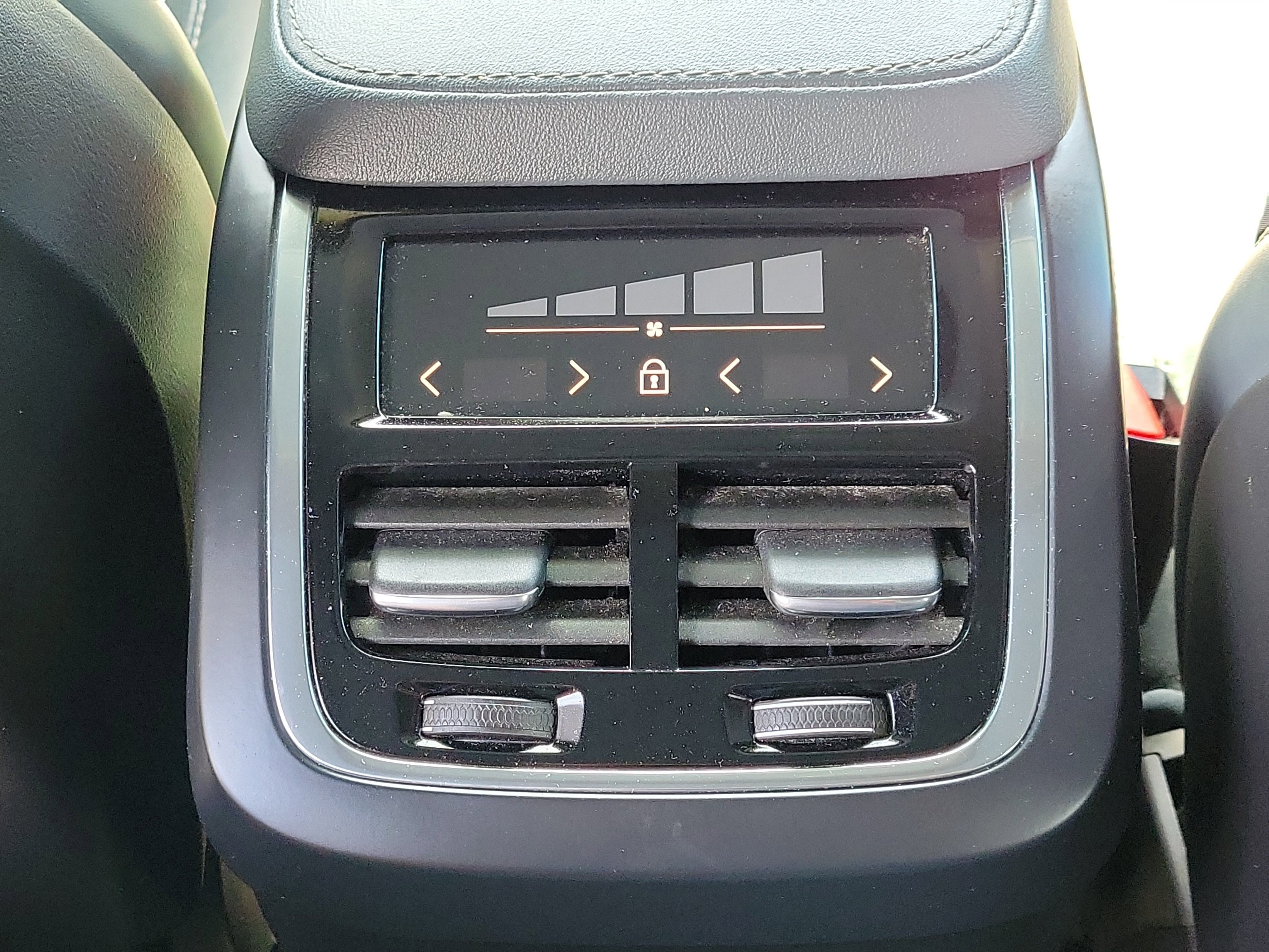 Used 2022 Volvo XC90 T6 Inscription AWD/4WD image 13