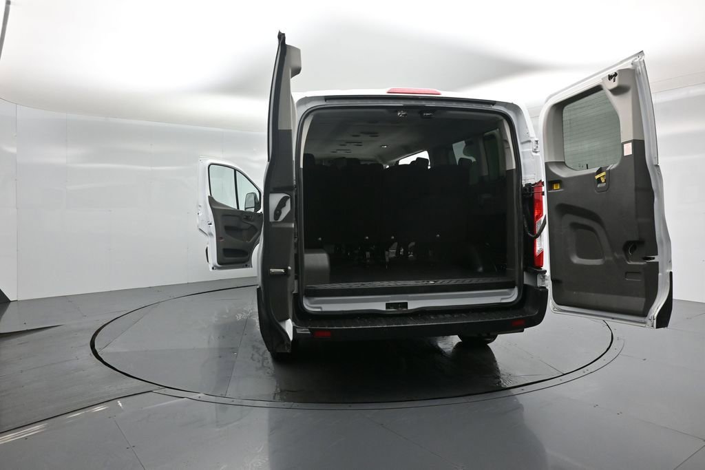 Certified 2022 Ford Transit 350 XLT image 31