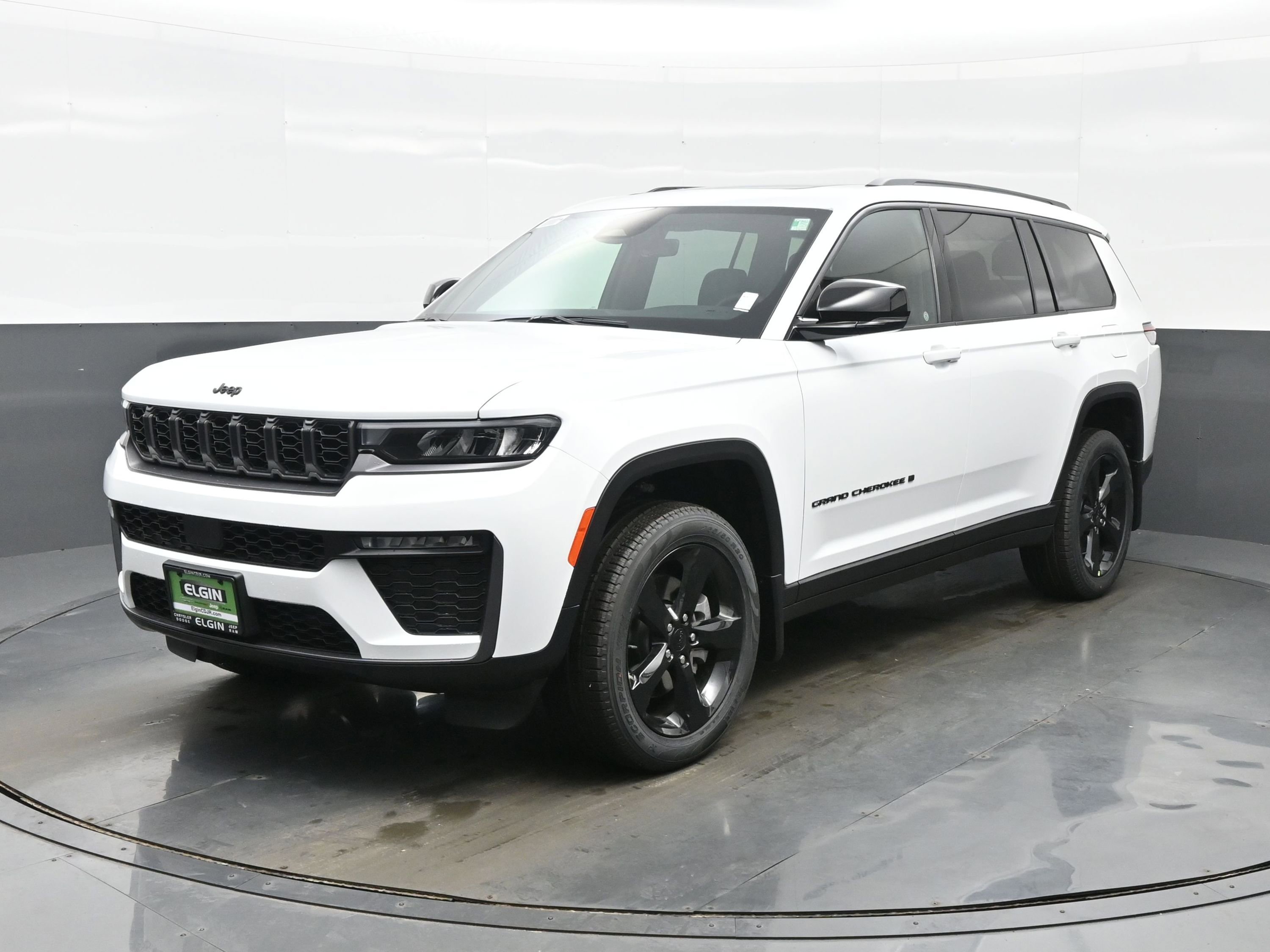 New 2026 Jeep Grand Cherokee L Limited w/ Limited Altitude Package AWD/4WD image 2
