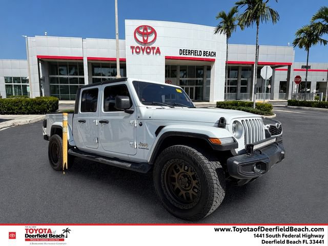Used 2020 Jeep Gladiator Overland AWD/4WD image 1