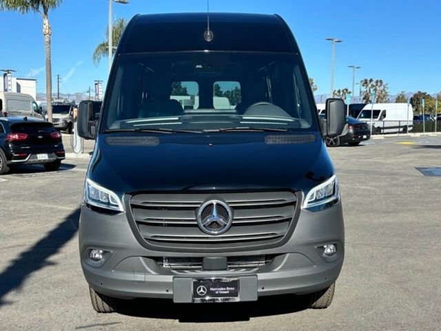 Used 2024 Mercedes-Benz Sprinter 3500 image 8