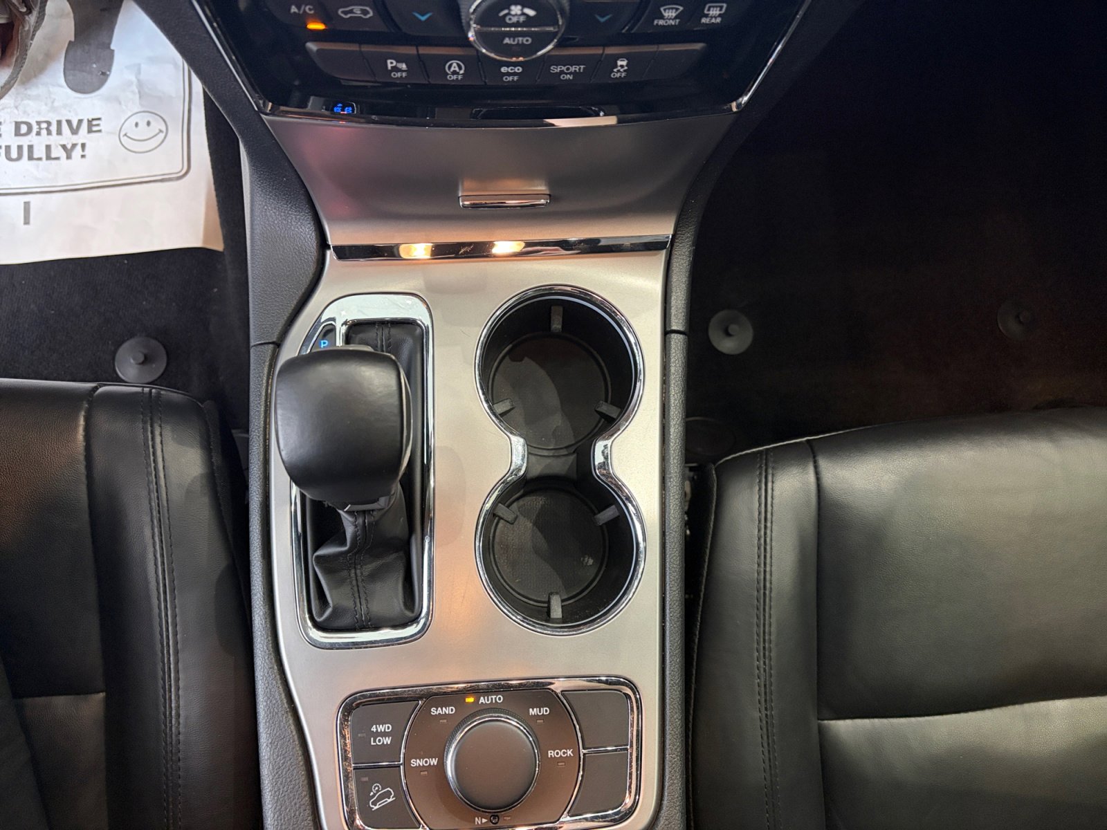 Used 2022 Jeep Grand Cherokee Limited image 21