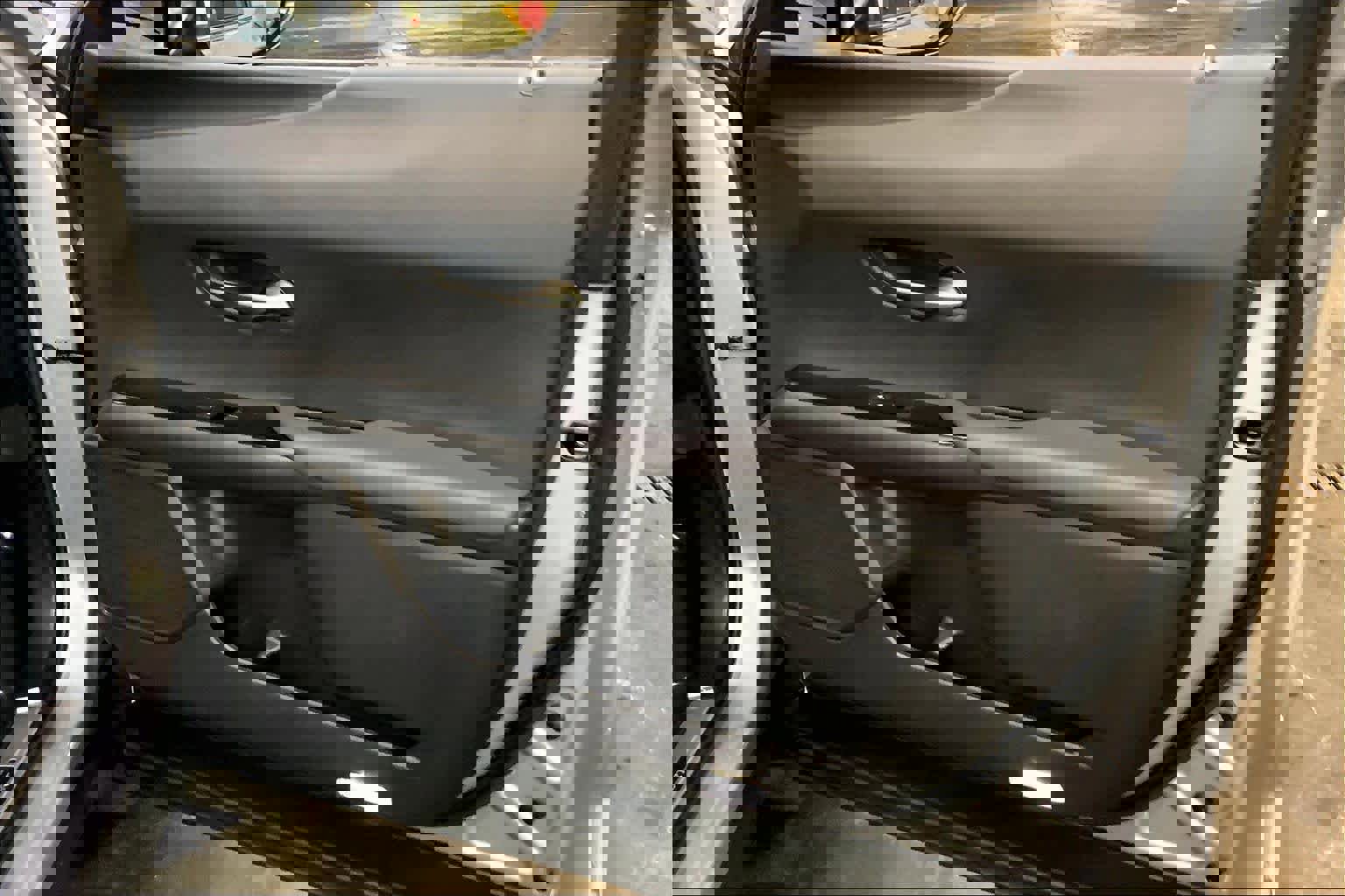 Certified 2025 Lexus UX 300h AWD w/ Accessory Package (Z1) image 23