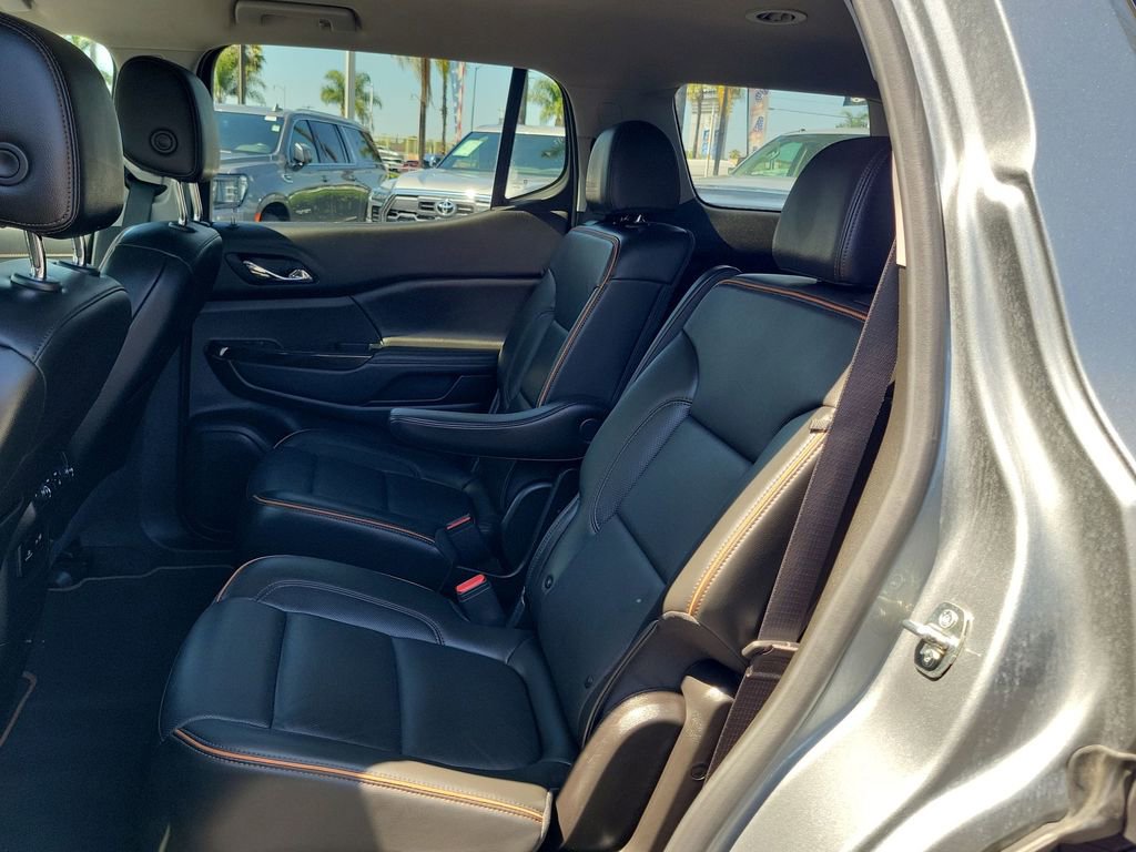 Used 2023 GMC Acadia AT4 w/ Technology Package AWD/4WD image 25