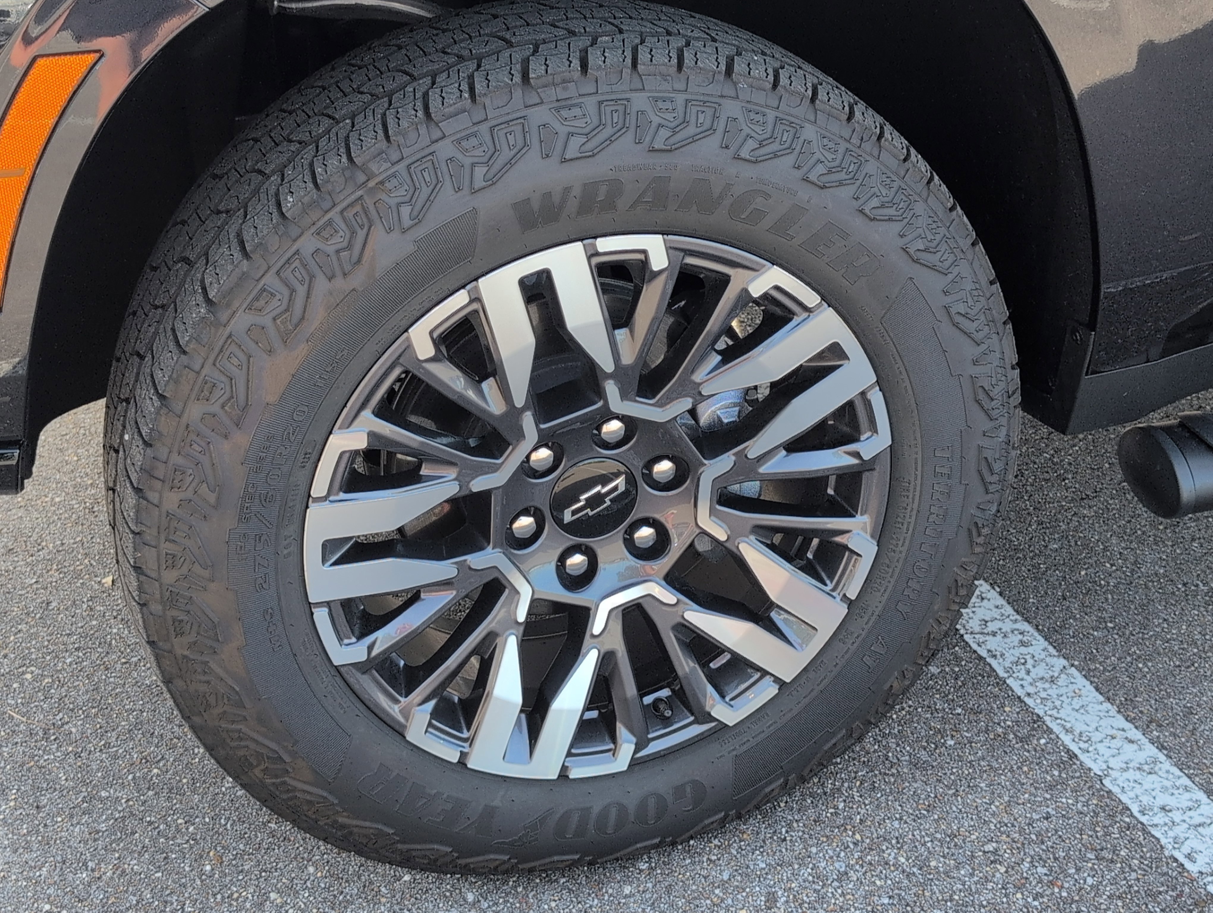 Certified 2026 Chevrolet Tahoe Z71 w/ Comfort Package image 11