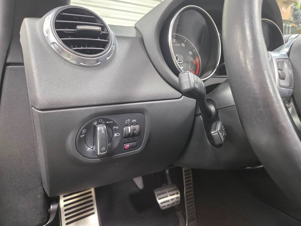 Used 2008 Audi TT 2.0T FWD image 37