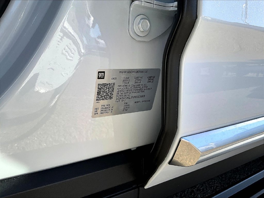 New 2027 GMC Yukon XL Denali w/ Denali Reserve Package AWD/4WD image 8