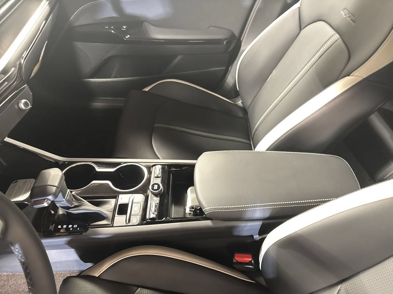 New 2026 Kia K5 GT-Line w/ GT-Line Premium Package AWD/4WD image 27