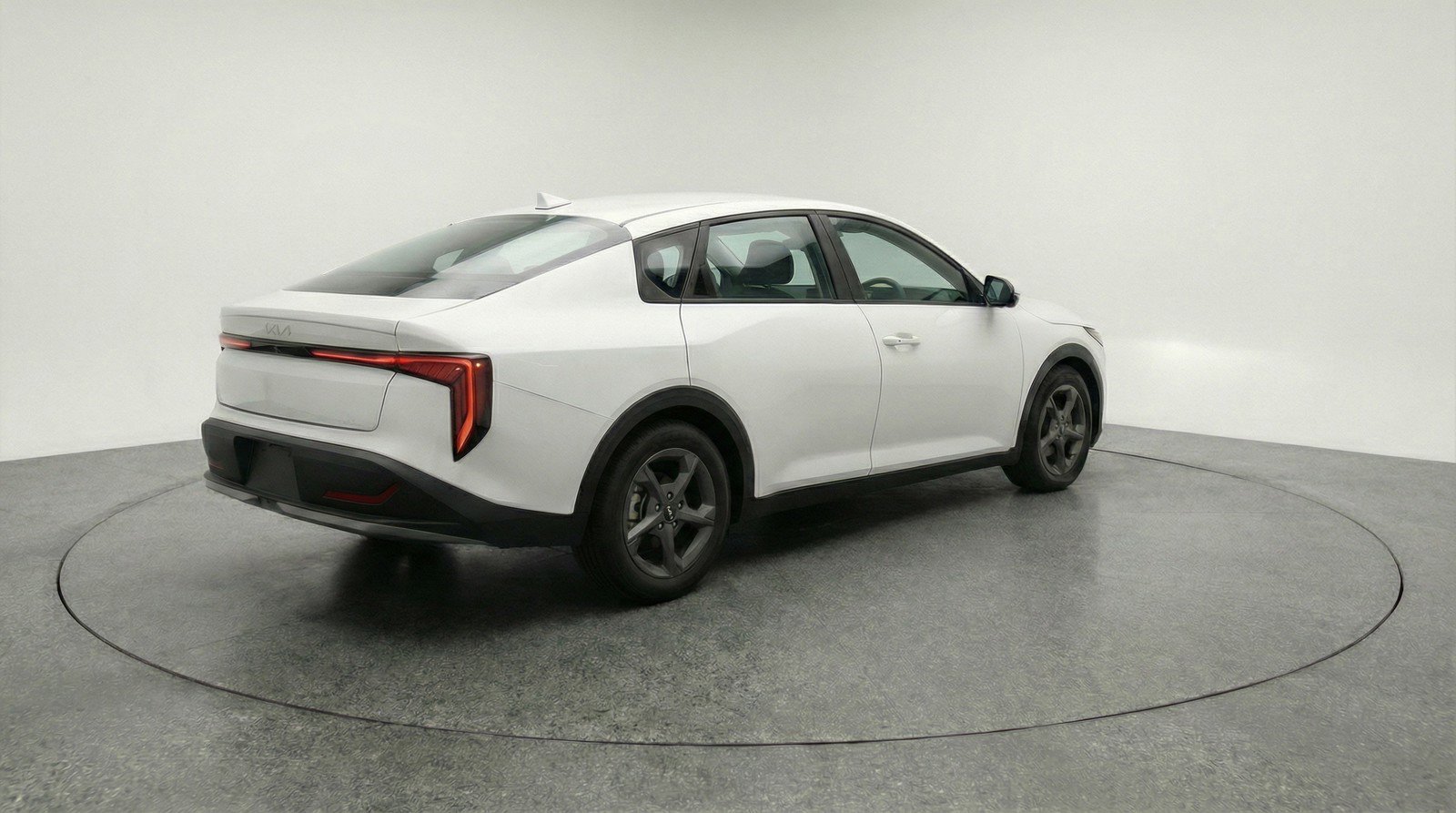 Used 2025 Kia K4 FWD image 9
