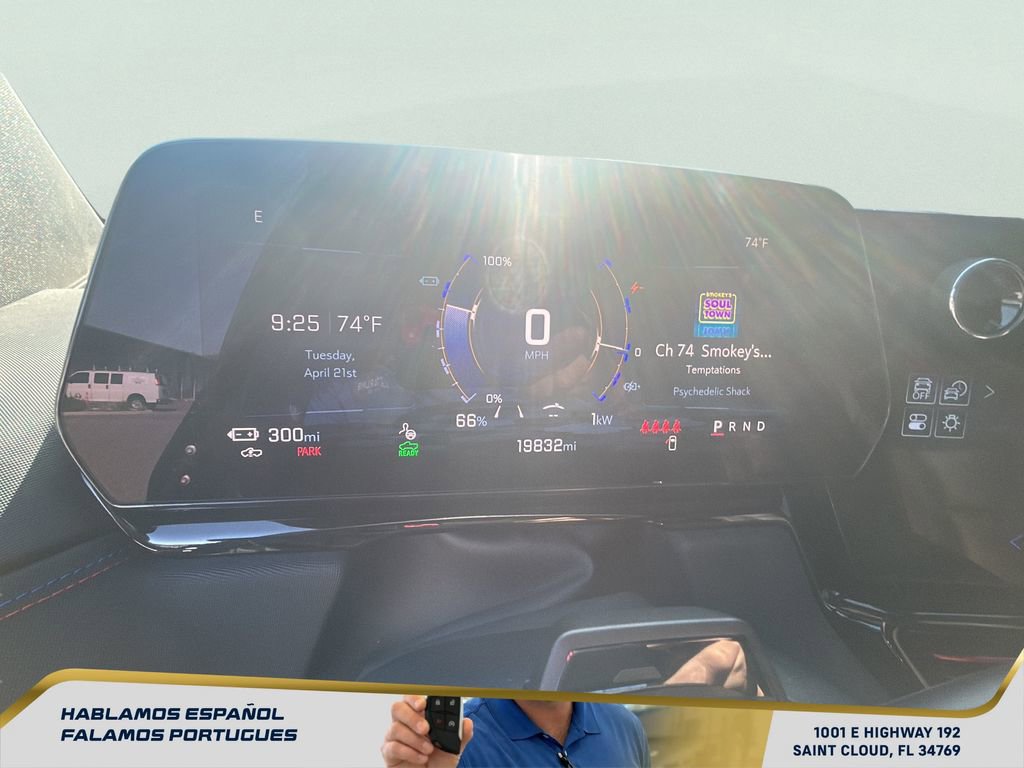 Certified 2025 Chevrolet Silverado EV RST AWD/4WD image 19