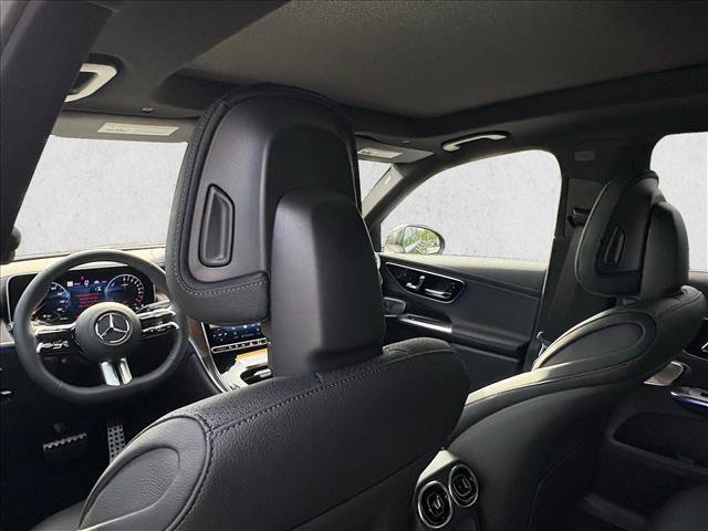 Used 2026 Mercedes-Benz GLC 350e 4MATIC image 17