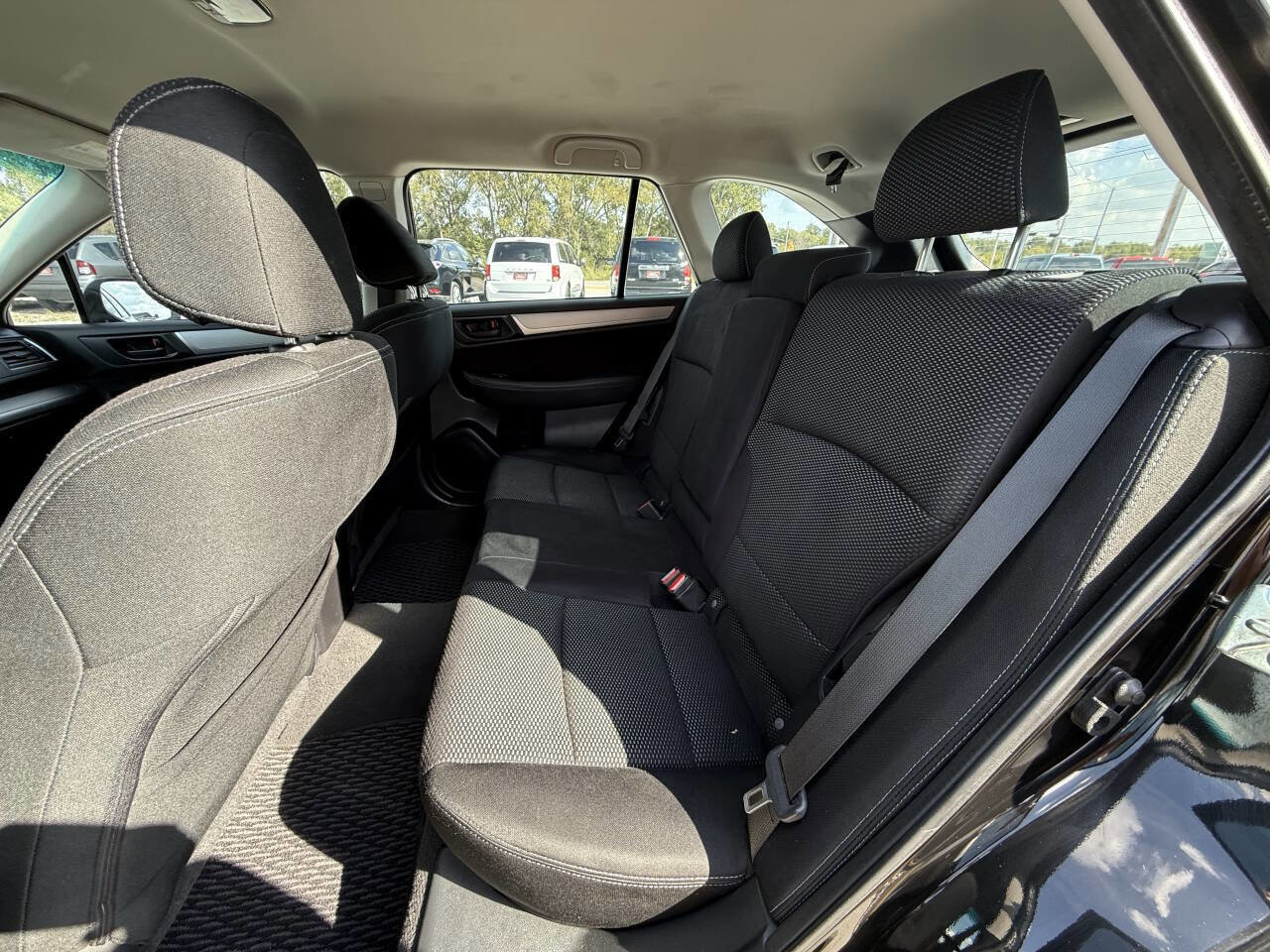 Used 2015 Subaru Outback 2.5i image 16