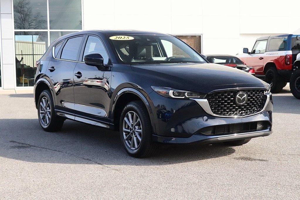 Used 2025 MAZDA CX-5 AWD 2.5 S w/ Preferred Package image 3