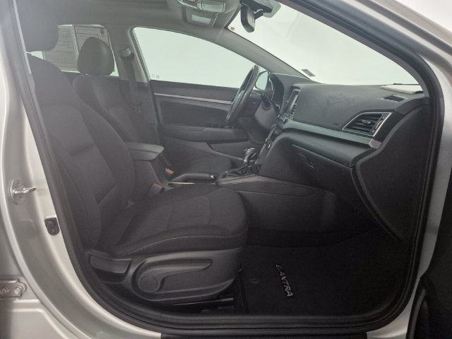 Used 2017 Hyundai Elantra Value Edition FWD image 32