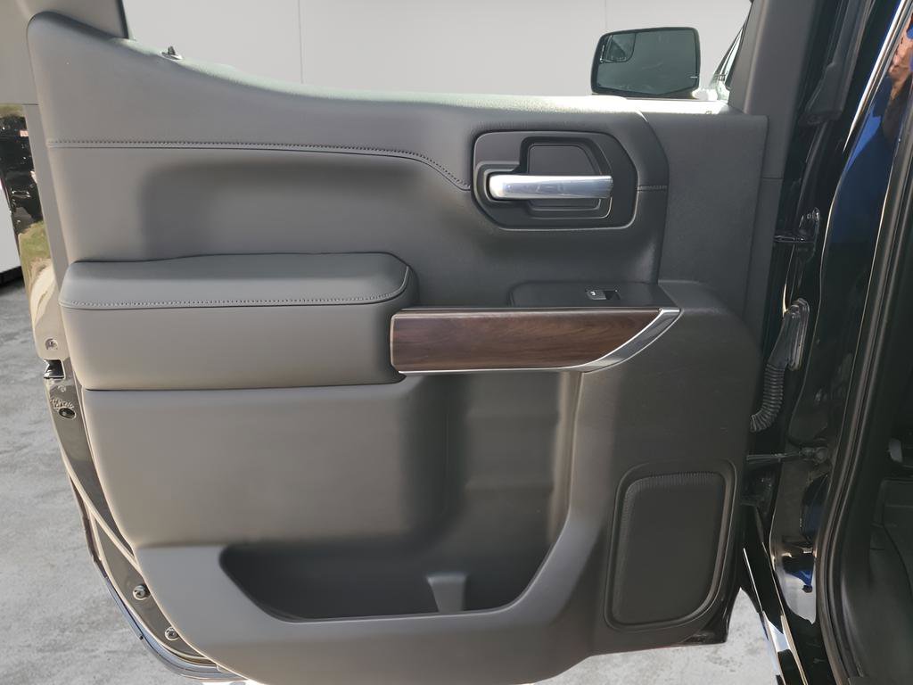 Used 2020 GMC Sierra 1500 SLT image 17