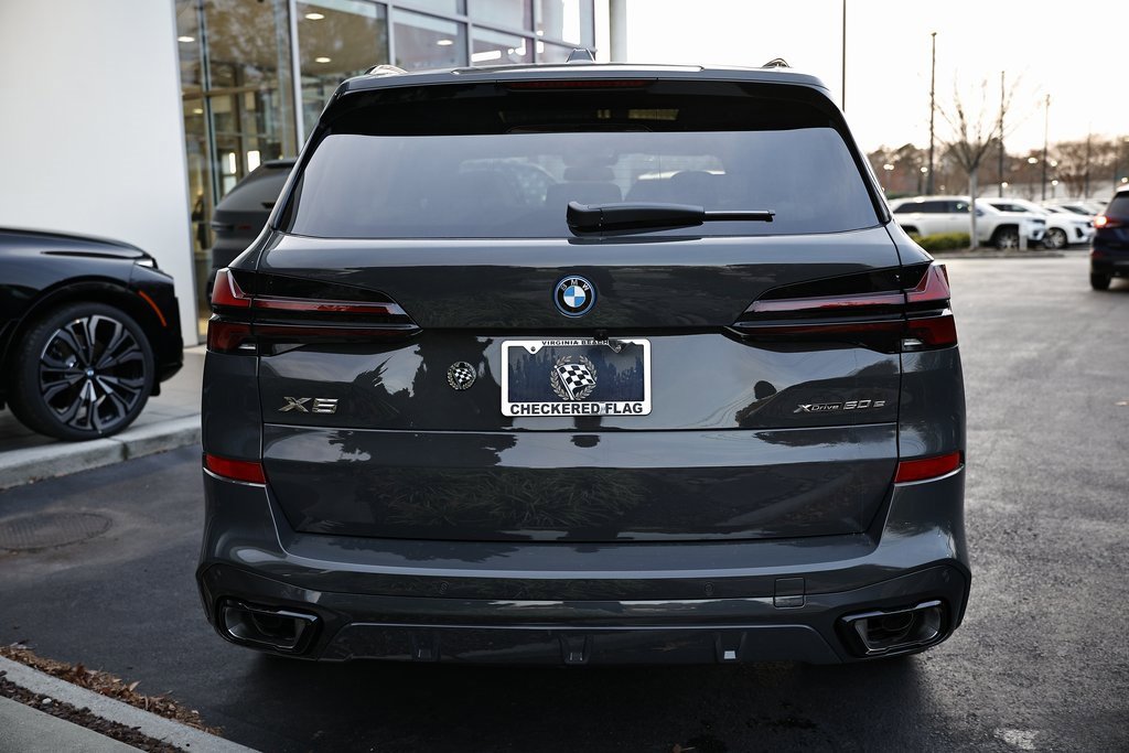 New 2026 BMW X5 xDrive50e w/ Executive Package image 10