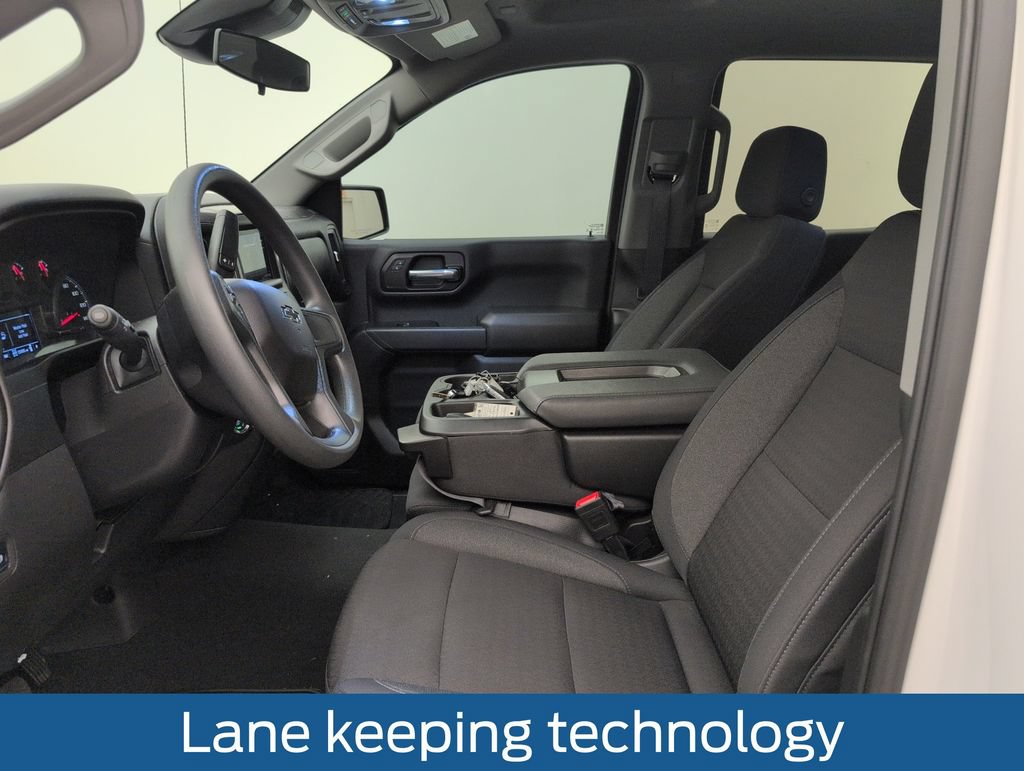 Used 2025 Chevrolet Silverado 1500 Custom Trail Boss w/ Turbomax Blackout Package AWD/4WD image 4