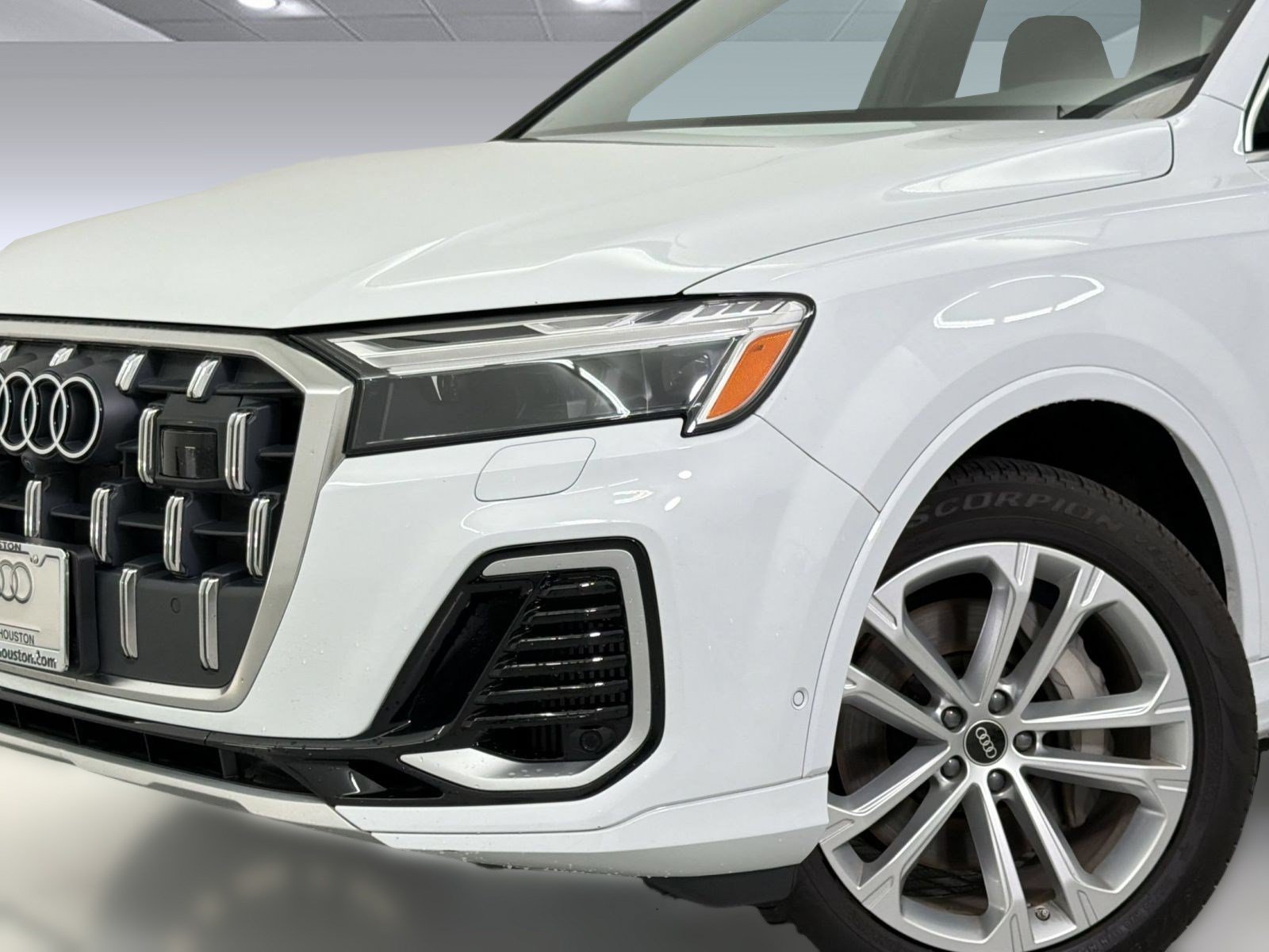 Used 2025 Audi Q7 3.0T Premium Plus AWD/4WD image 11