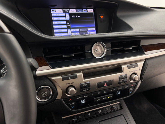 Used 2013 Lexus ES 350 w/ Luxury Pkg FWD image 20