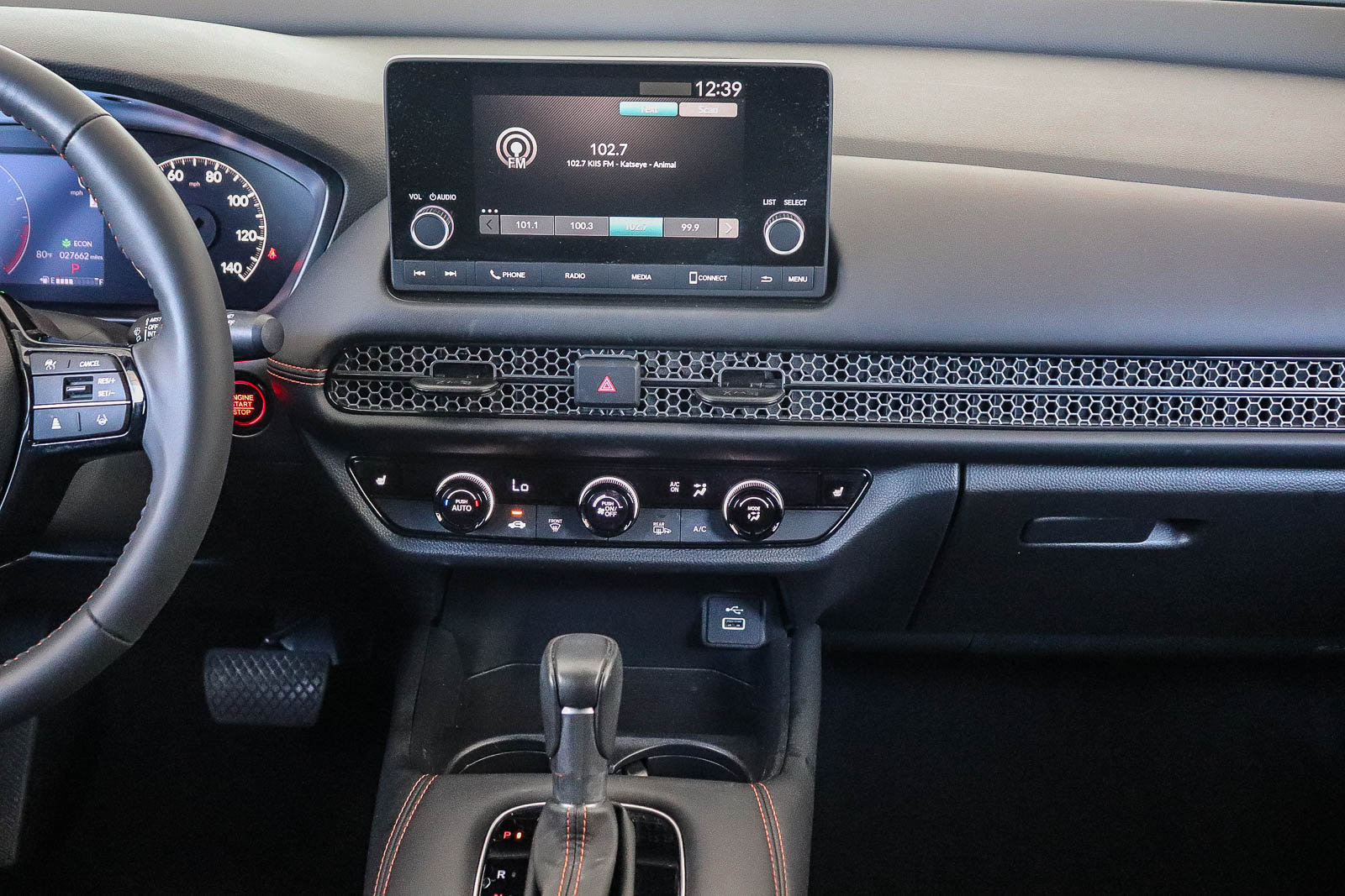 Certified 2025 Honda HR-V Sport image 16