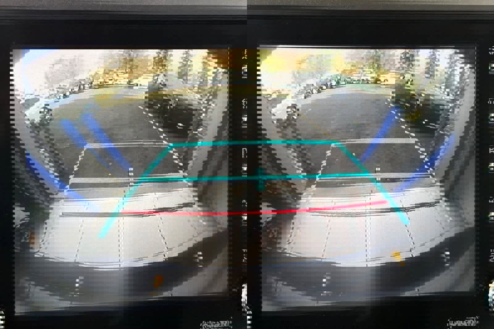 Used 2023 Toyota Tacoma SR5 w/ Technology Package image 20