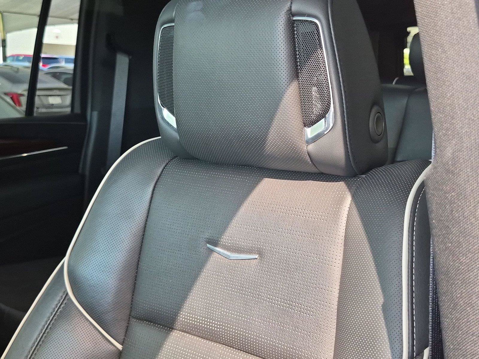 Used 2022 Cadillac Escalade ESV Premium Luxury AWD/4WD image 12