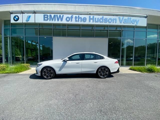 Used 2024 BMW 530i xDrive w/ M Sport Package