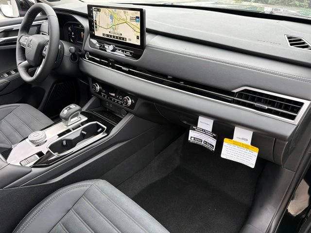 New 2026 Mitsubishi Outlander SE FWD image 10