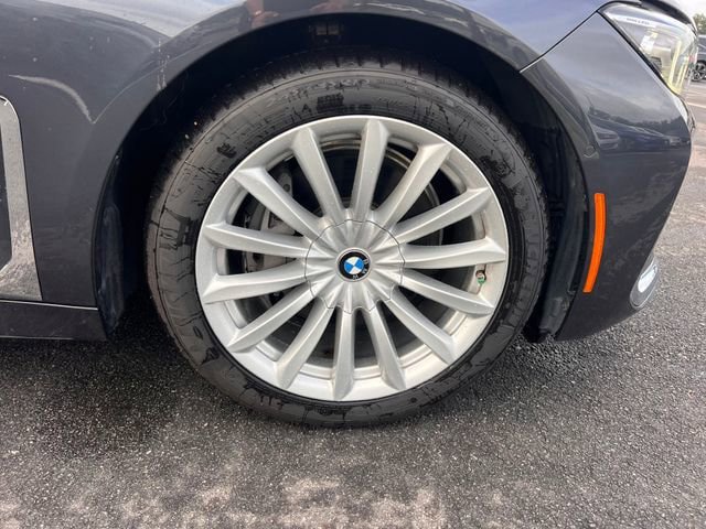Used 2020 BMW 740i w/ Premium Package RWD image 42