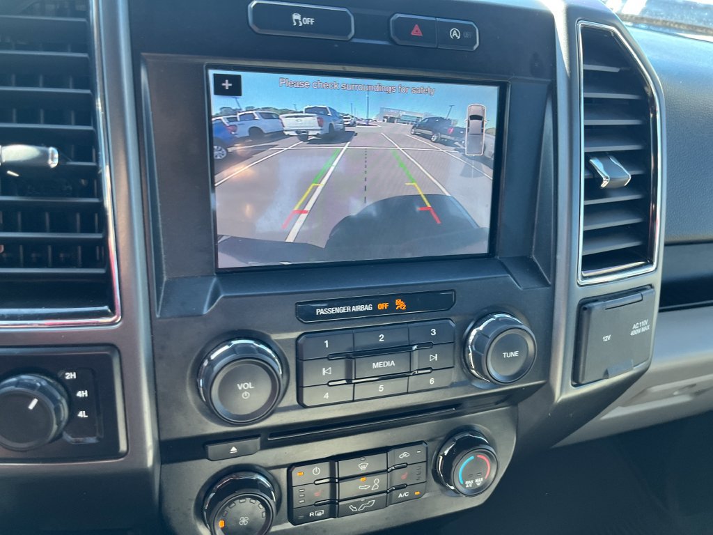 Used 2018 Ford F150 XLT w/ Equipment Group 302A Luxury AWD/4WD image 19