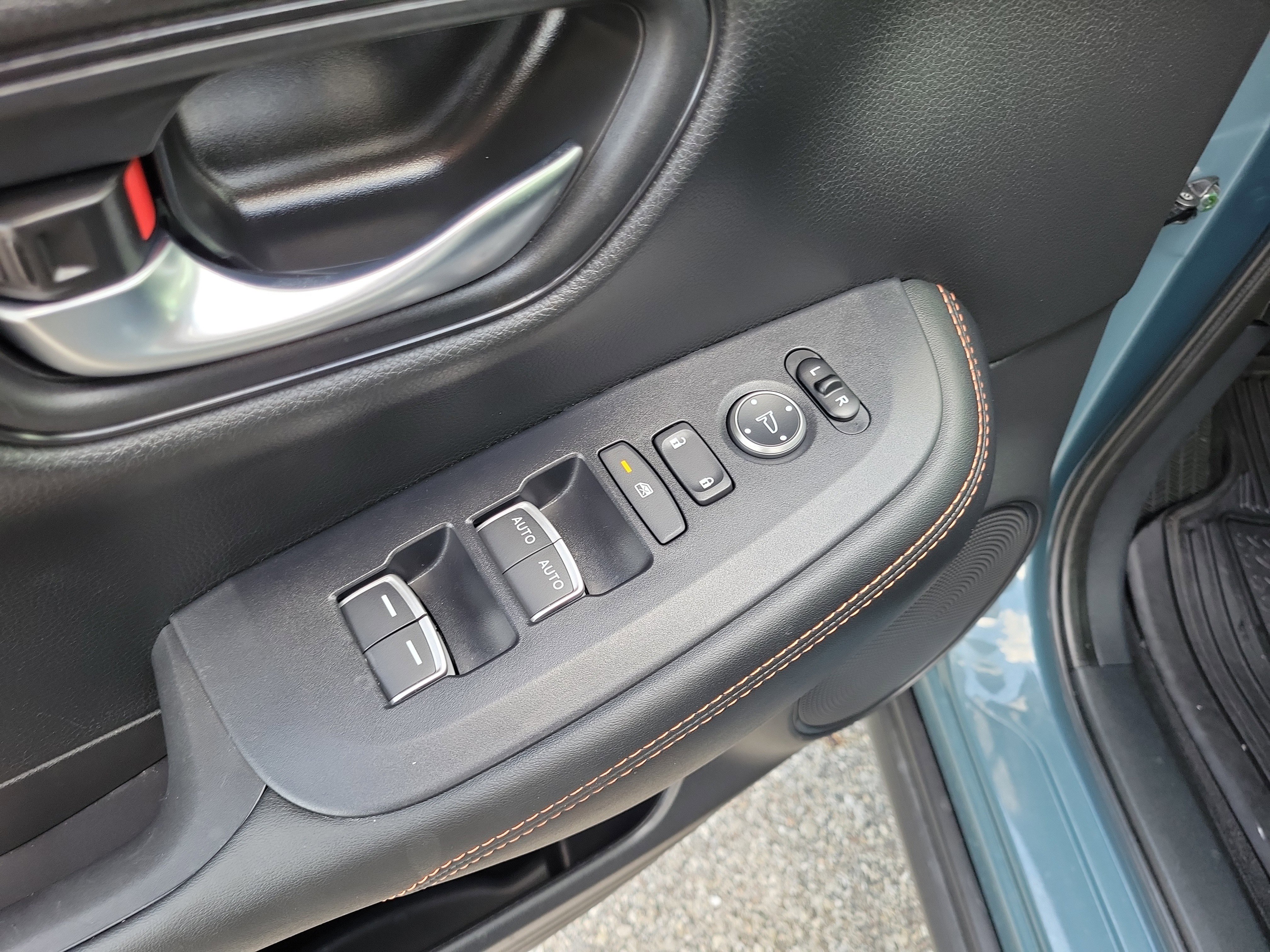 Used 2024 Honda HR-V Sport image 21