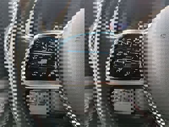 Used 2021 Mercedes-Benz Sprinter 2500 image 21