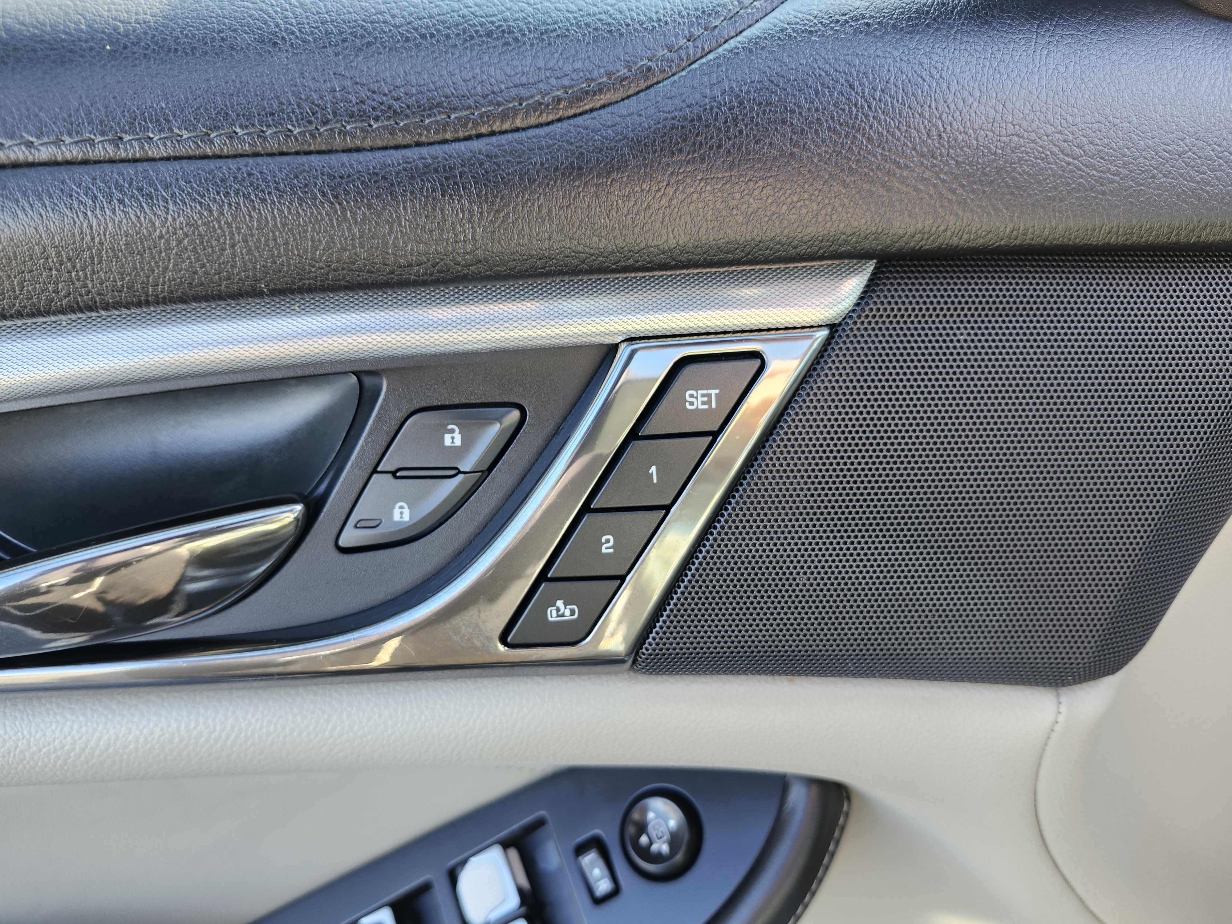 Used 2019 Cadillac CTS Luxury image 28