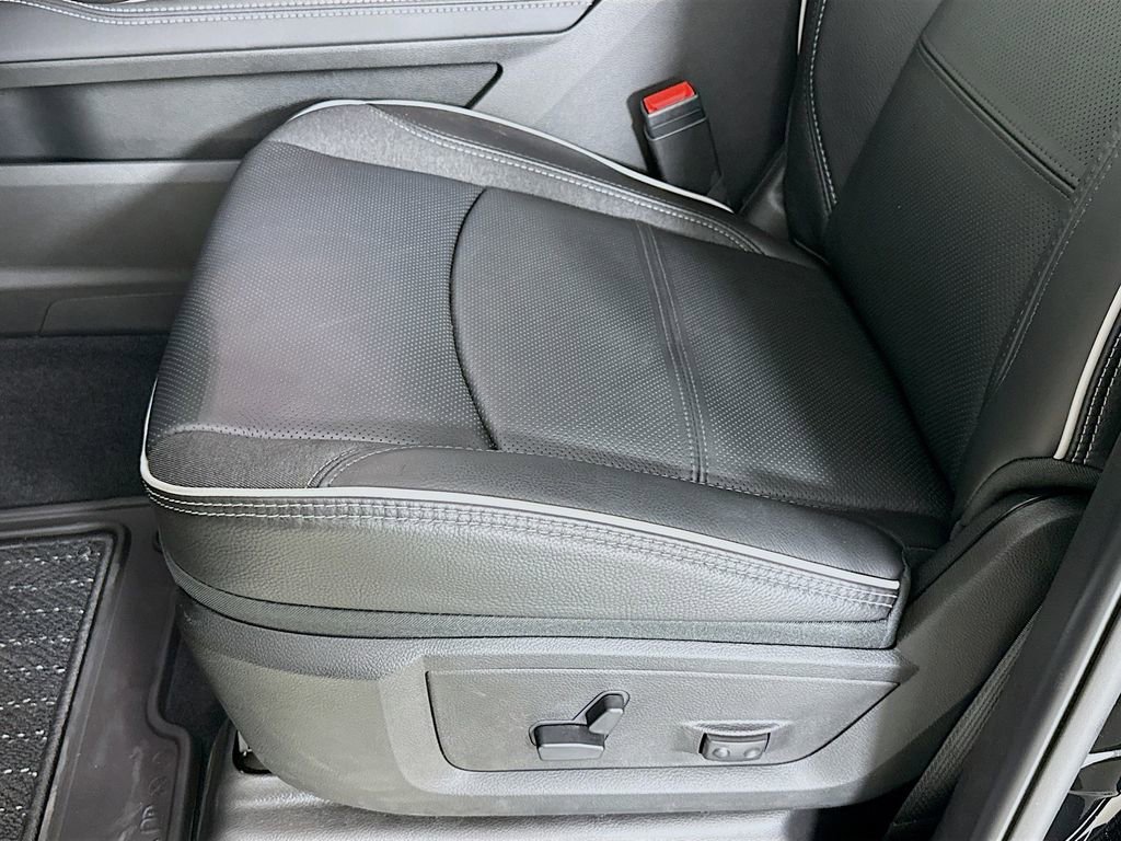 New 2026 RAM 3500 Limited image 20