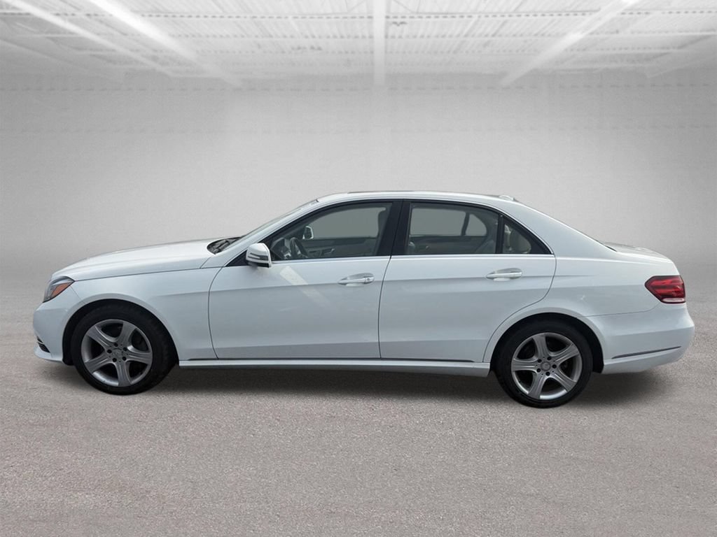 Used 2014 Mercedes-Benz E 350 4MATIC Sedan image 8