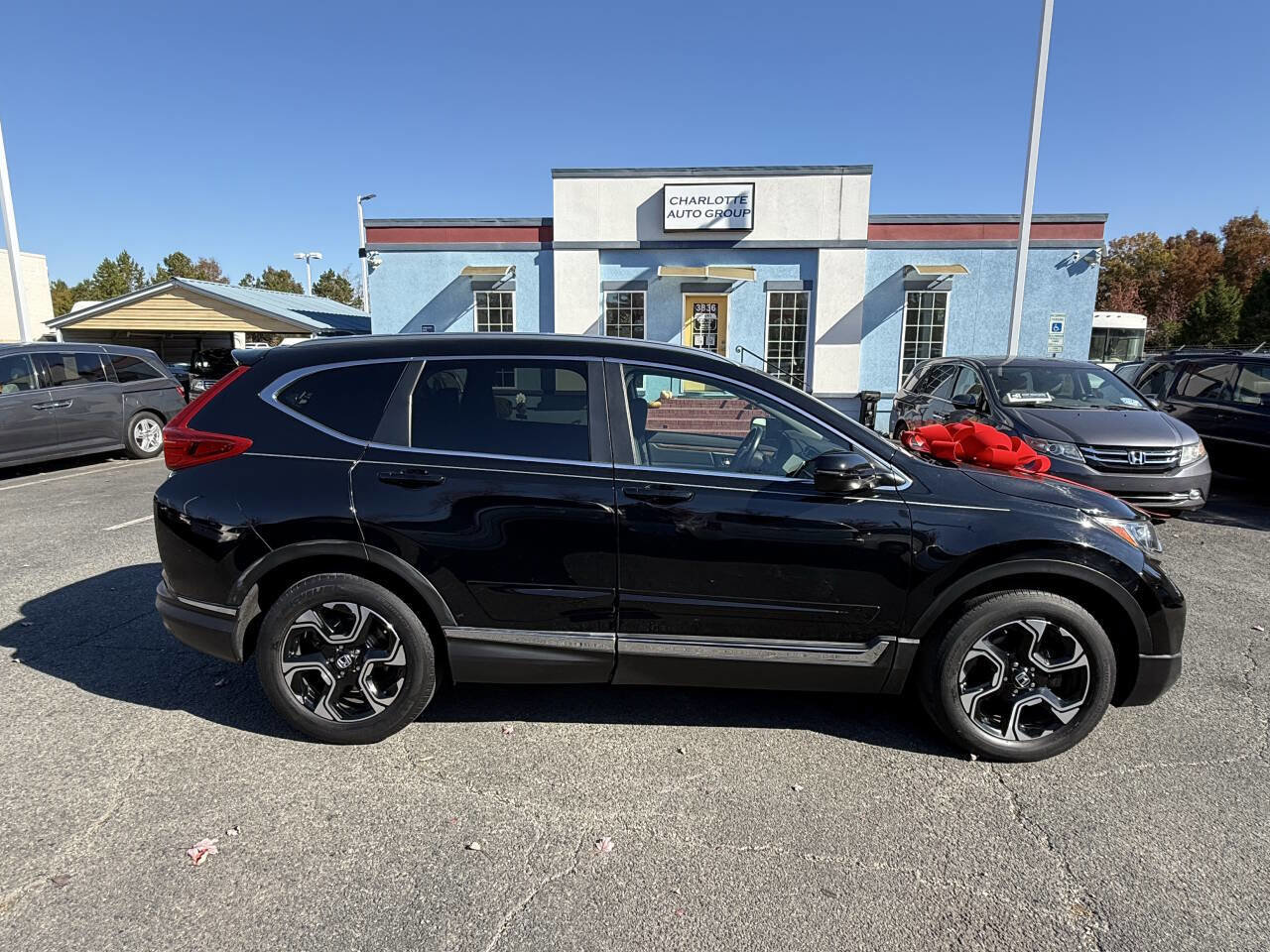 Used 2017 Honda CR-V Touring image 7