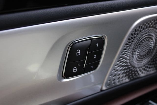 New 2026 Lincoln Nautilus Reserve AWD/4WD image 51