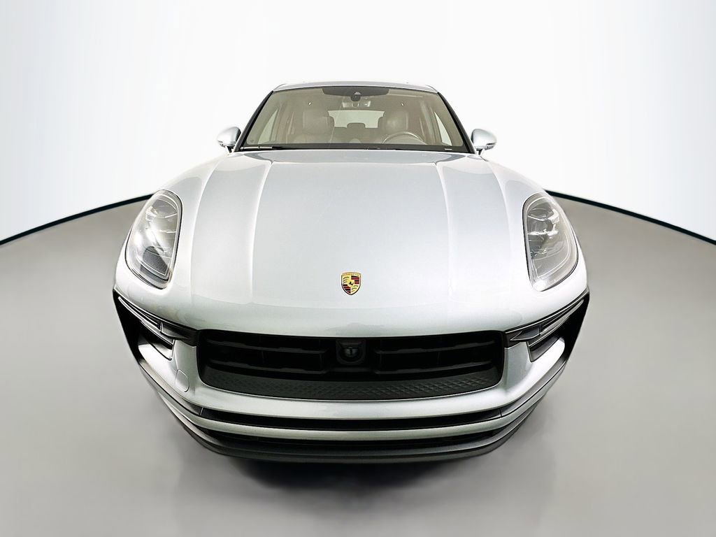 Certified 2023 Porsche Macan S AWD/4WD image 6