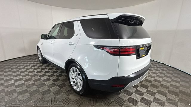 Used 2024 Land Rover Discovery S AWD/4WD image 4