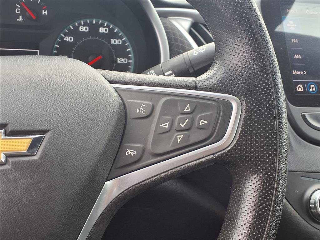 Used 2023 Chevrolet Malibu LT image 15