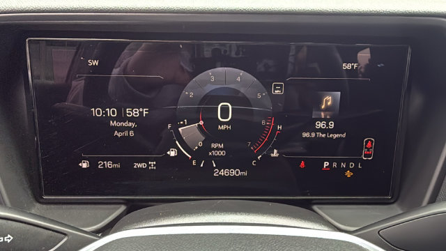 Used 2025 GMC Terrain Elevation AWD/4WD image 15