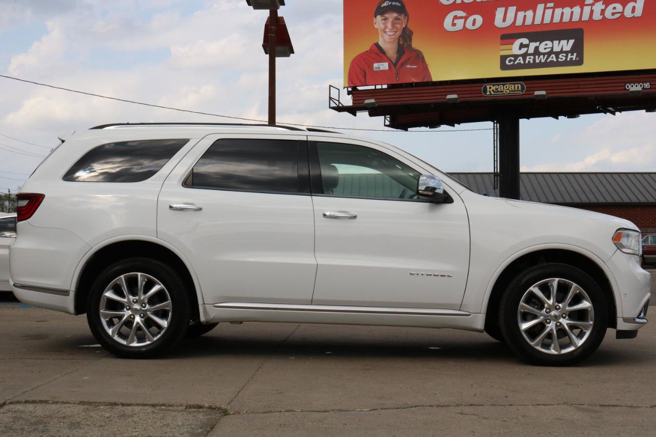 Used 2019 Dodge Durango Citadel w/ Technology Group AWD/4WD image 7