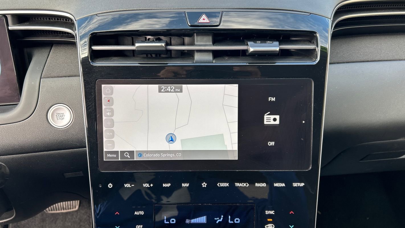 Used 2024 Hyundai Tucson Limited image 27