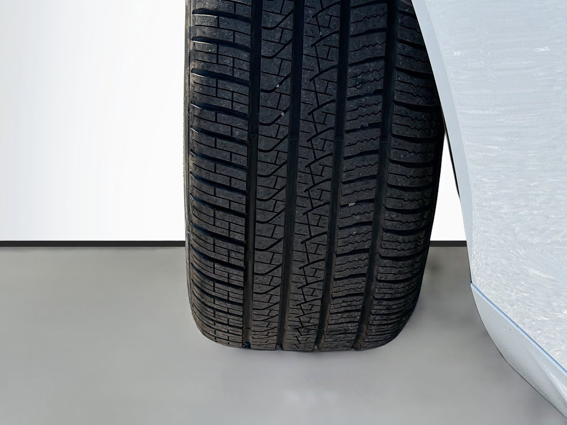 Used 2023 Volvo XC60 B5 Ultimate w/ Climate Package image 41